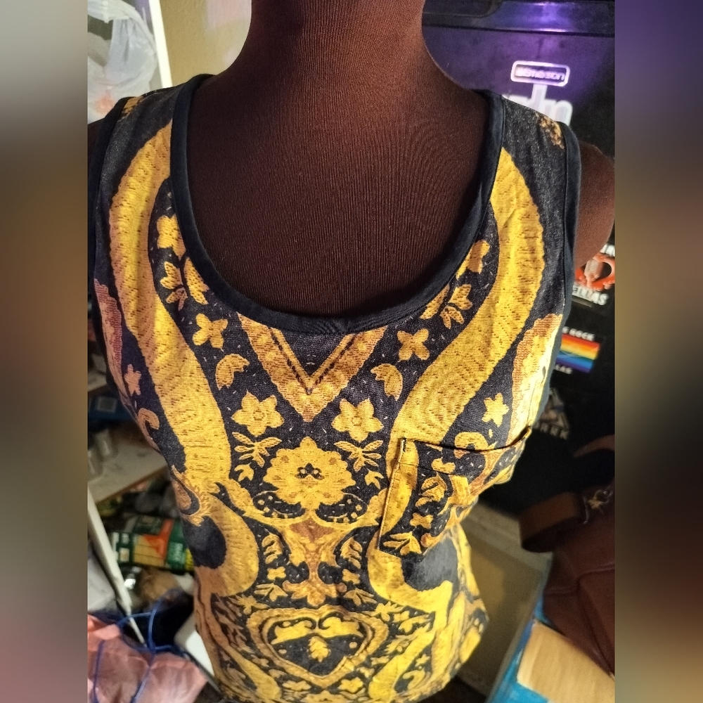 NWOT BLACK SCALE BLVCK SCVLE Gold Floral Print Tank
